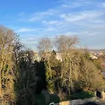 Appartement Lumineux 3 Chambres - Parking Gratuit, Tout Equipe - Besancon