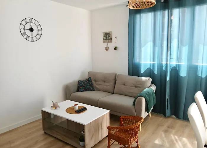 Appartement Lumineux 3 Chambres - Parking Gratuit, Tout Equipe - Besancon
